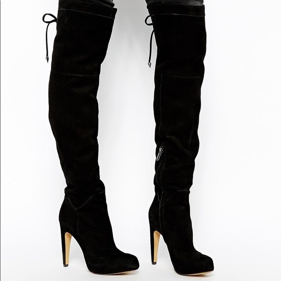 black studded toe boots